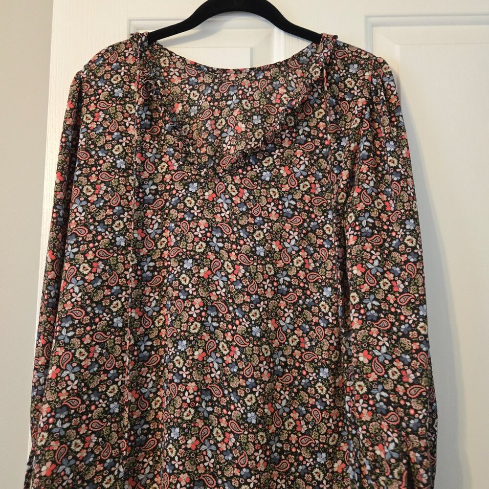 Womens Bundle of 3 Size XS Blouses from Loft - Picture 5 of 16